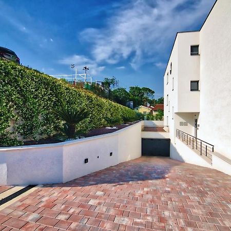 Vita, Luxury Apartments Opatija Luaran gambar