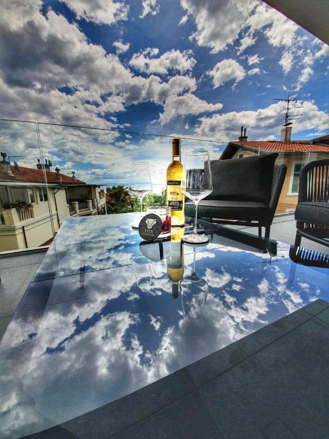 Vita, Luxury Apartments Opatija Luaran gambar